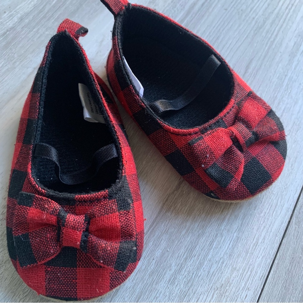 Hudson Baby Red and Black Plaid Walker Shoes with Bow